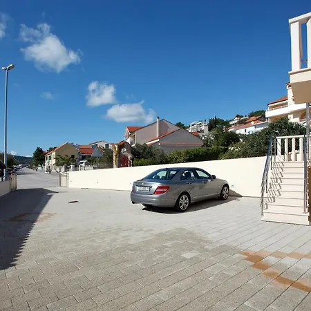 Apartments Tisno - Villa Mare-2