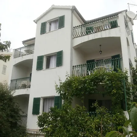 Apartments Nada-3