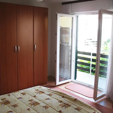 Apartment M-2