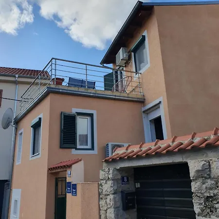Apartment'S Dalmatia-2