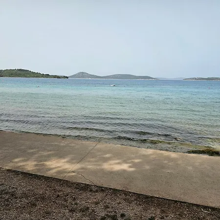 K9 Mobile Home Camp Imperial Vodice-2