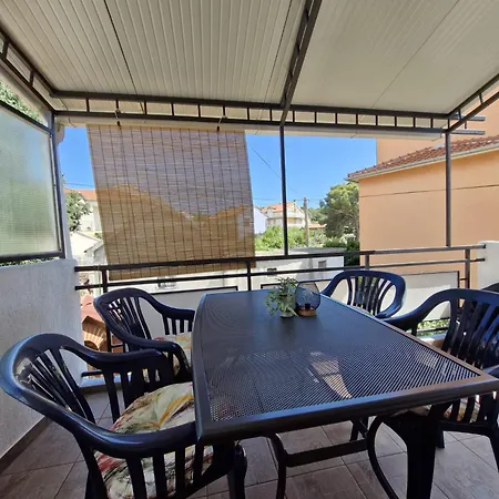 Apartmani Mare-2