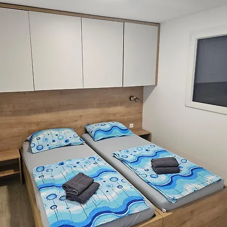 Mobile Home Tina Tisno-3