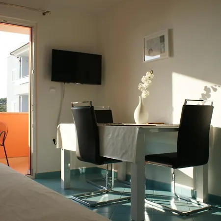Apartments Villa Rosina-3