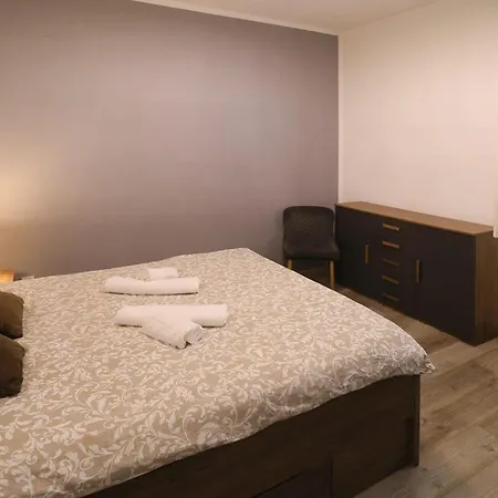 Two-Bedroom Holiday Home In Sibenik-3