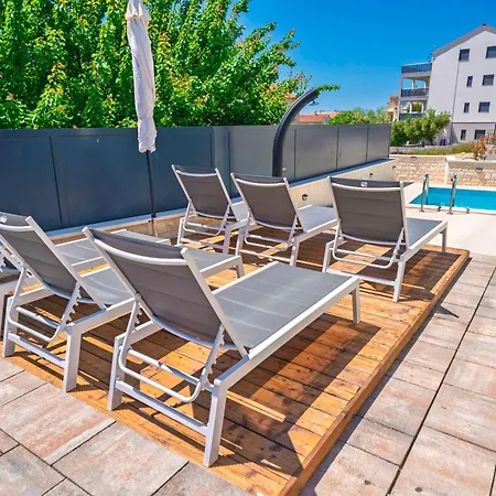 Apartments M&L-2