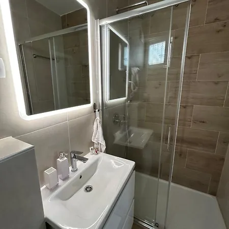 Duje & Roko Apartments-2