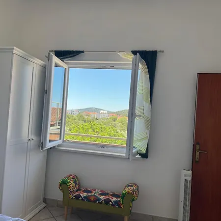 Vera Apartment 1-3