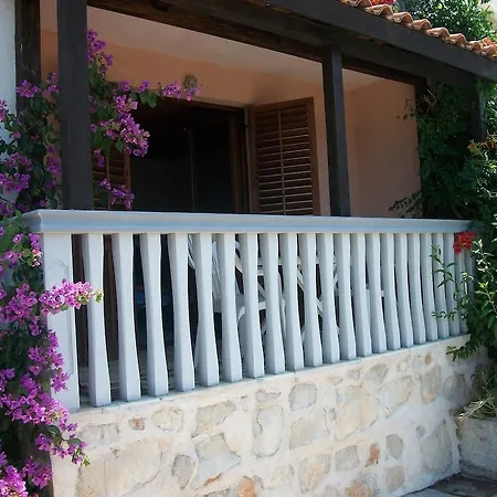 Apartments Luka-3