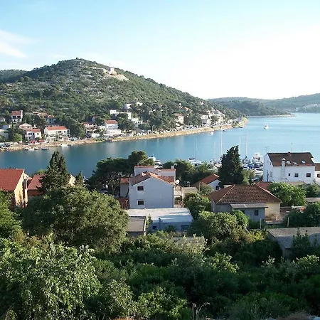 Apartments Luka-2