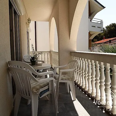 Amelia Apartment-3