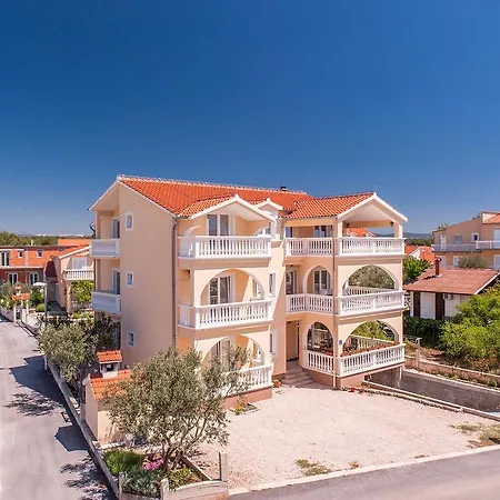 Apartments Bacic-3