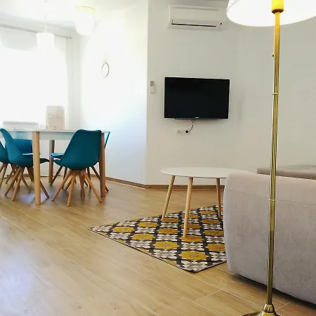 Quiet Family Apartments 30M From Beach Rogoznica Maiv Residence Zatoglav-3