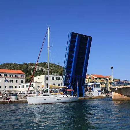 Hana Home - Apartments Tisno-3