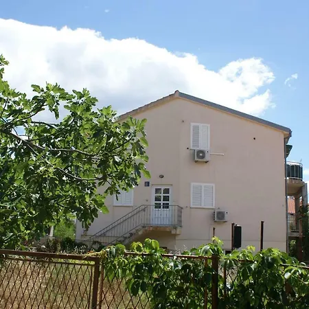 K&M Apartments-3
