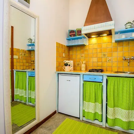 Rustica Apartments-3