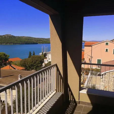 Apartman Tisno-3