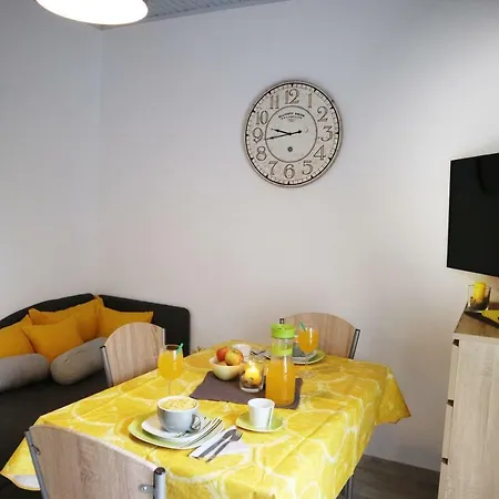 Apartman Vlasic - Vodice - Parking - Wi-Fi-Bike-2