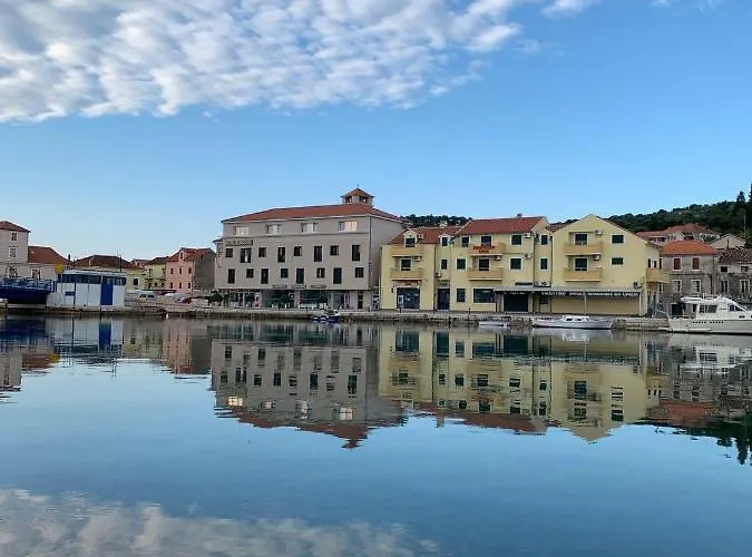 Boutique Apartmani Tisno Tm