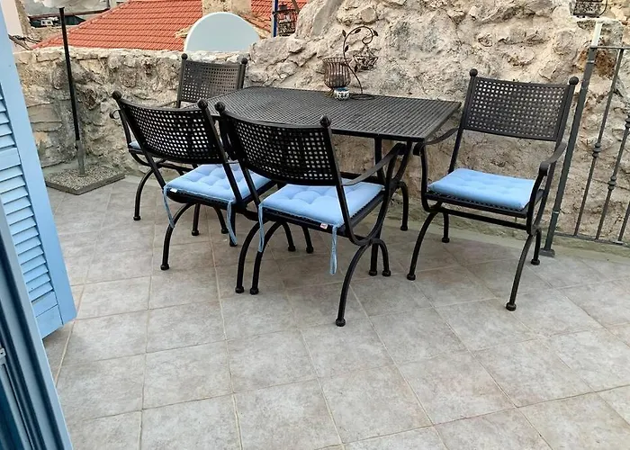 Haustierfreundliches Lovely Stone House Lucija In Tisno, Island Murter