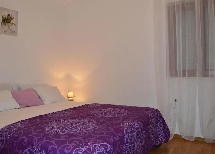 Apartments Vilim Tisno