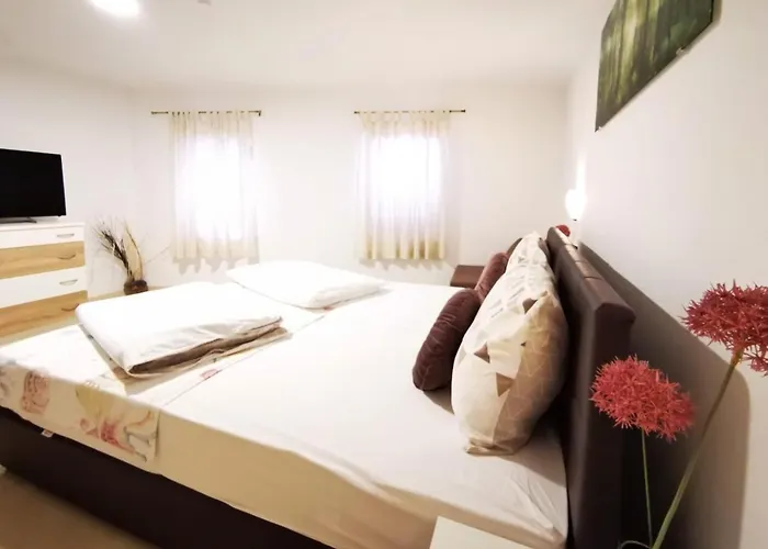 Hotel Pansion Makina Vodice