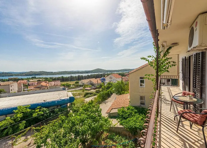 Huisdiervriedelijke Apartments Dida Frane In Šibenik
