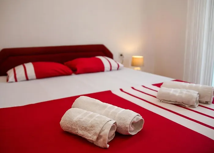 Haustierfreundliches Apartment Ajdukovic Vodice