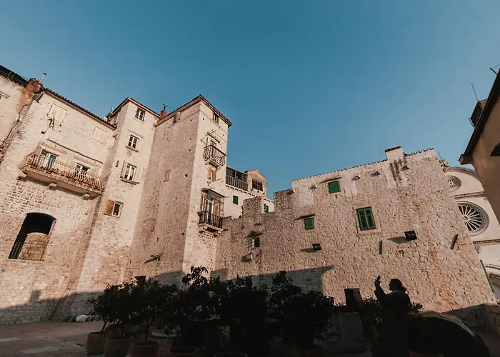 Huisdiervriedelijke Arya Apartment Šibenik
