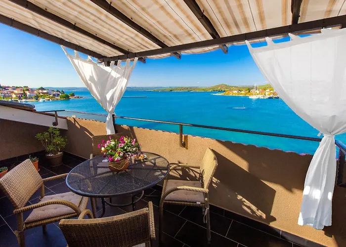 Boetiek Apartmani Nikolina Seaview Šibenik