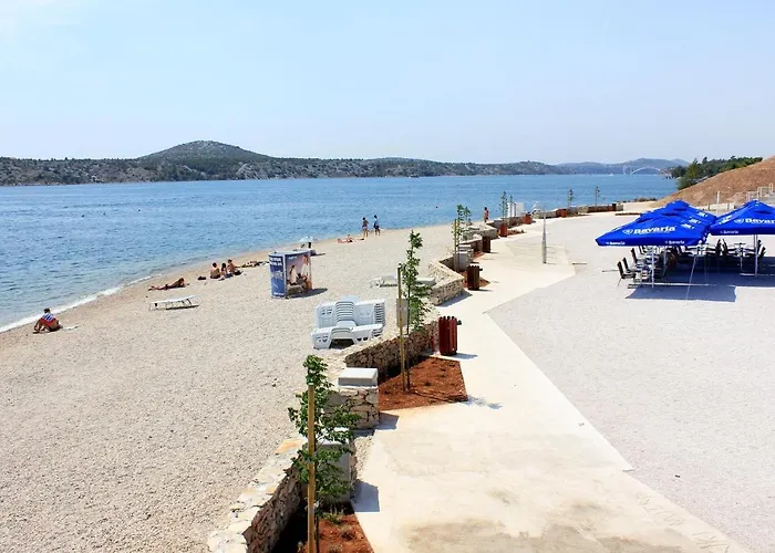 Apartments With Wifi Sibenik - 13818 acceptant les animaux