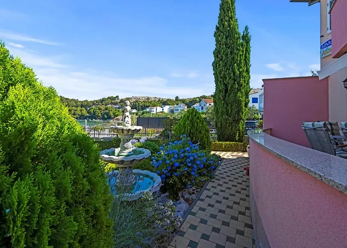 Nice Apartment In Sibenik With Wifi And 1 Bedrooms