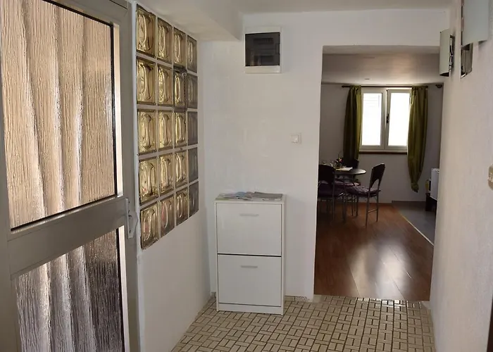 Huisdiervriedelijke Apartment Klara Šibenik