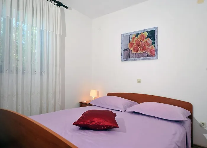Villa Seaside House For Families With Children Zatoglav, Rogoznica - 12212