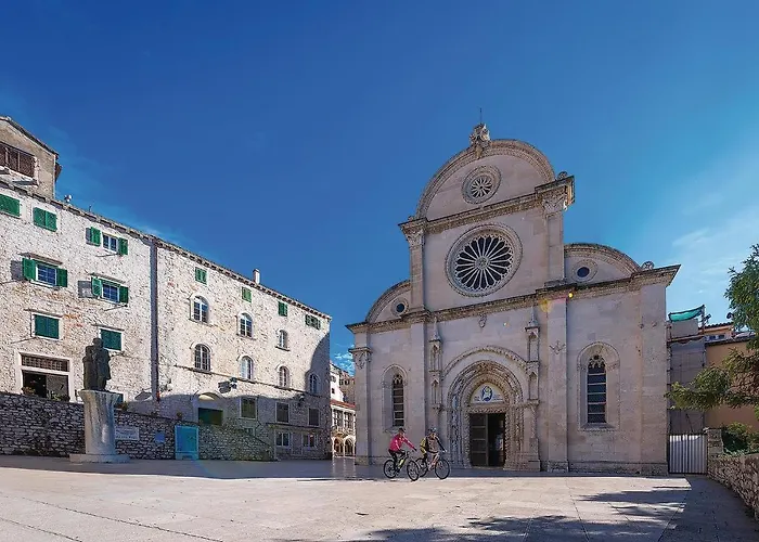 Pet friendly Amazing Apartment In Sibenik With Wifi And 1 Bedrooms