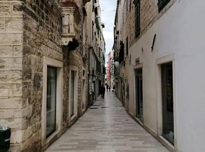 Ferienwohnung White Egg Šibenik