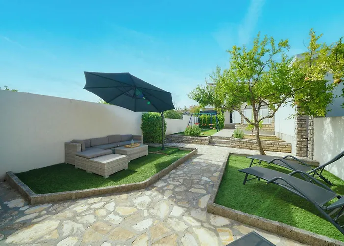 Holiday Home Oliva Vodice