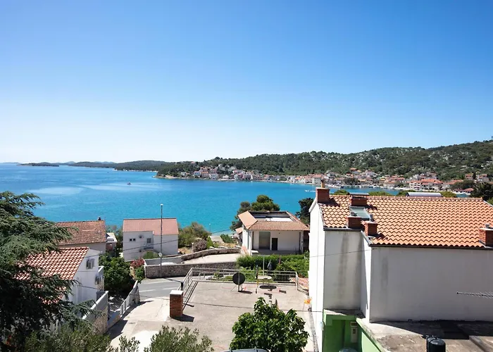 Apartments By The Sea Tisno, Murter - 812