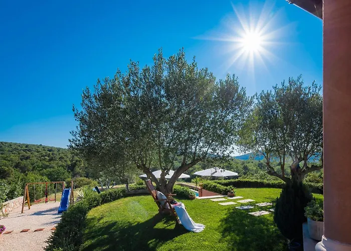 Stunning Home In Sibenik With Wifi