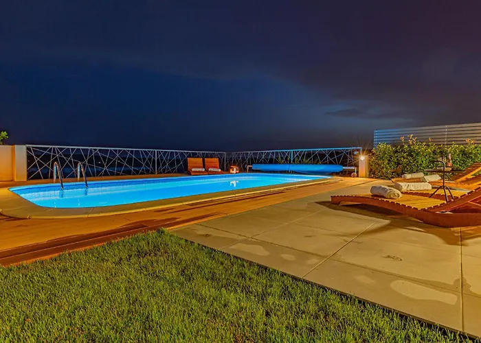 Gorgeous Home In Šibenik