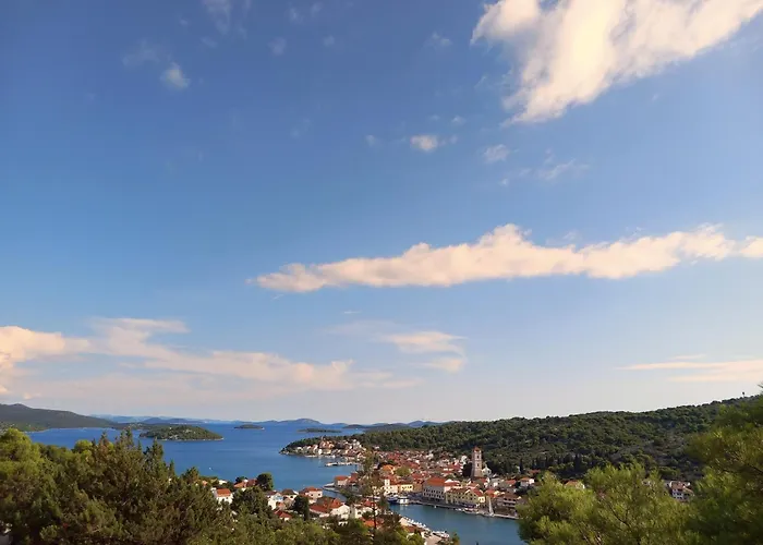 Ferienwohnungen in Tisno