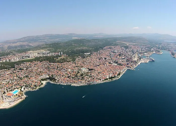 Apartments By The Sea Sibenik - 12454 acceptant les animaux