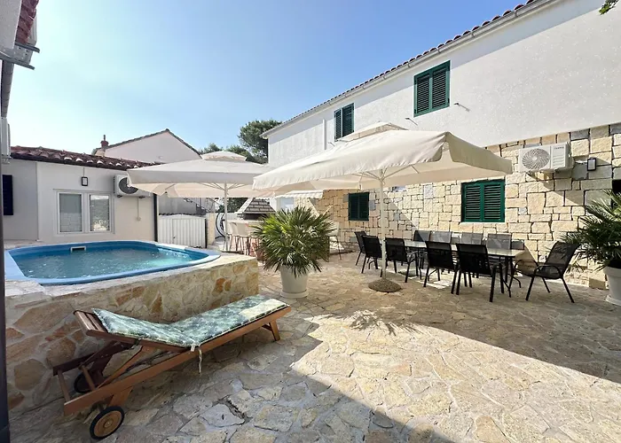 Huisdiervriedelijke La Familia Appartement Šibenik