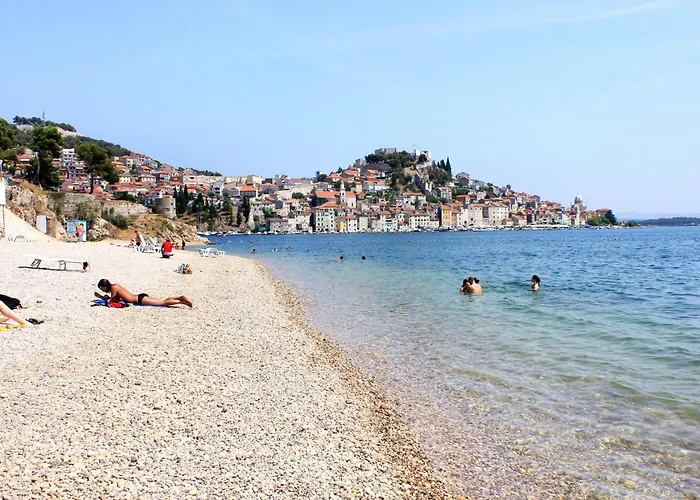Huisdiervriedelijke Apartments With Parking Spaces Sibenik - 20761