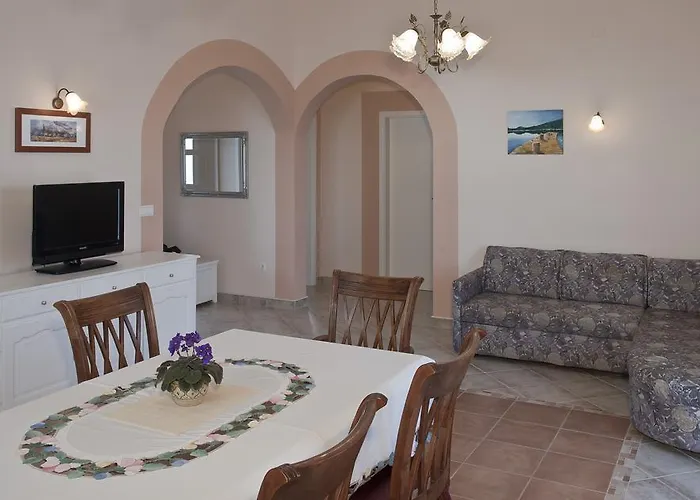 Apartment Parlov Rogoznica 