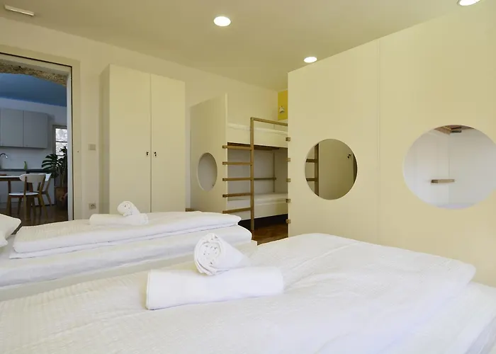 Hostel Sv. Lovre Šibenik acceptant les animaux