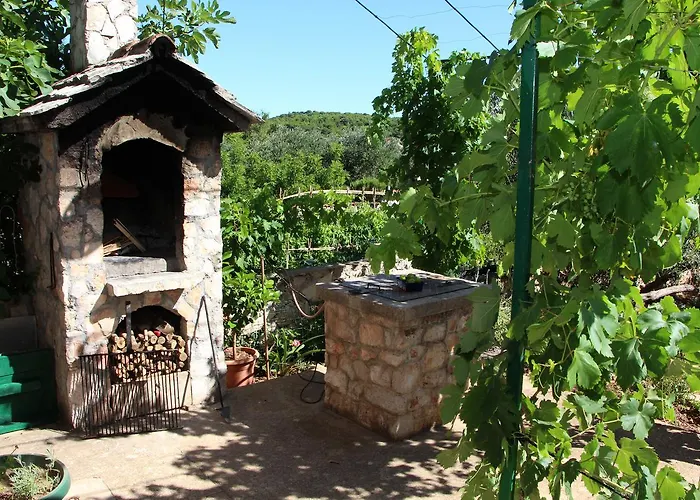 Apartment Salajic Tisno